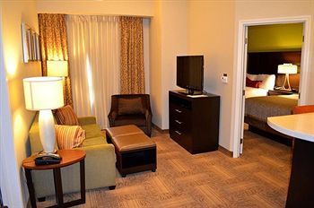 Hotel Staybridge Atlanta Airport 3*