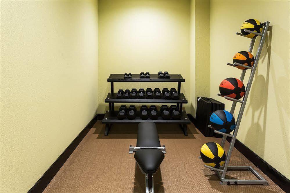 Hotel Staybridge Atlanta Airport 3*
